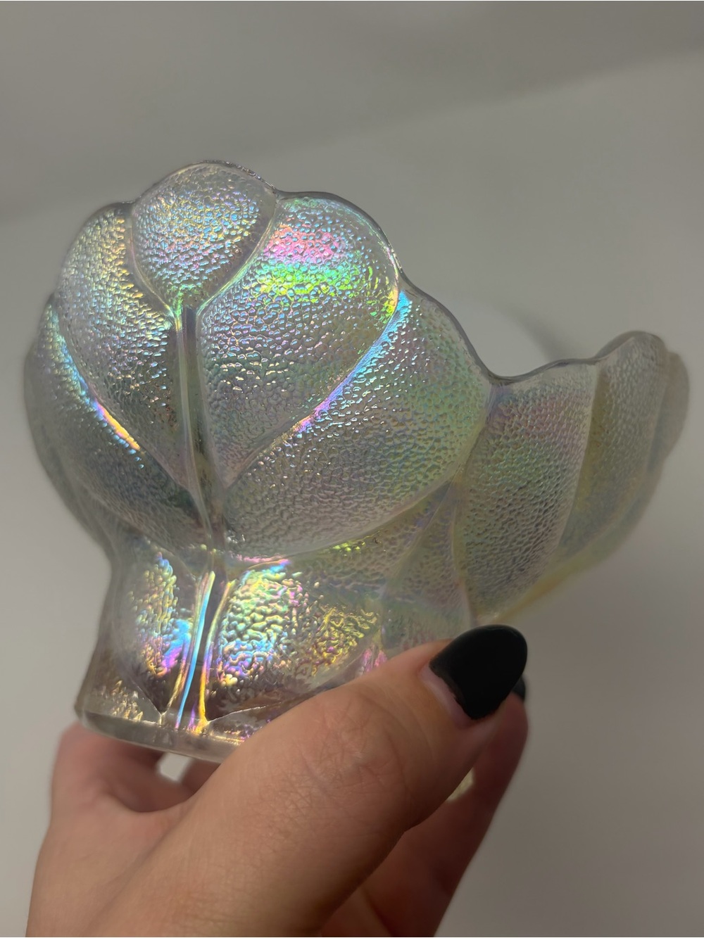 Vintage Iridescent White Ice Carnival Glass Leaf Candy Dish Candle Holder 5.75”